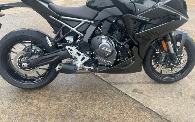 2025 Suzuki GSX-S 8R