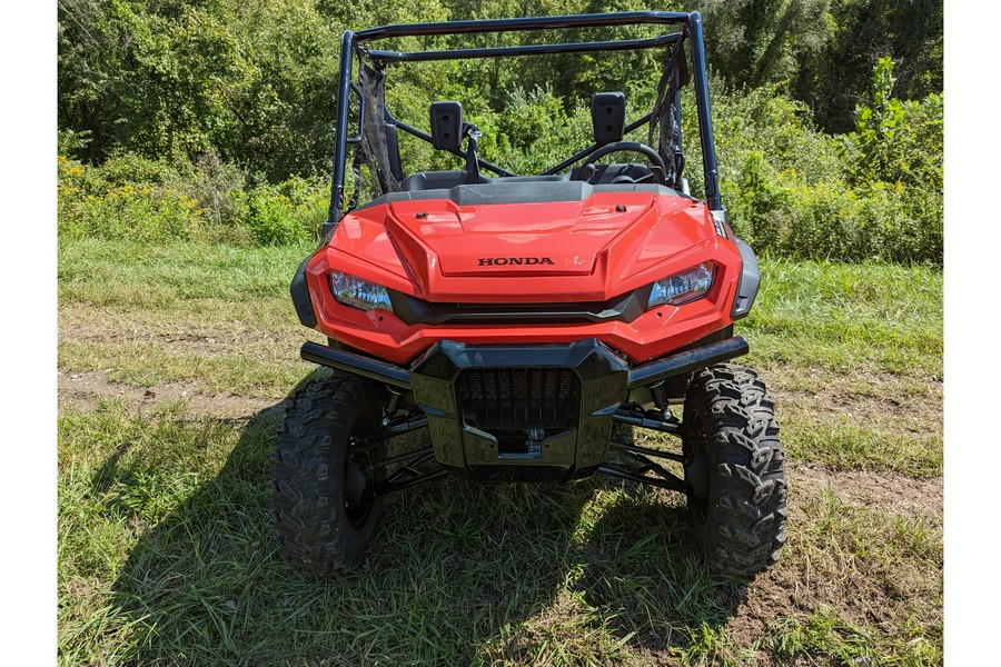 2025 Honda Pioneer 1000