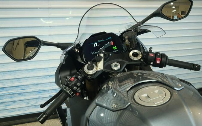 2026 BMW M 1000 RR Light White / M Motorsport