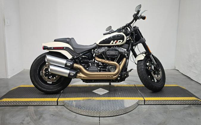 FXFBS 2022 Fat Bob® 114