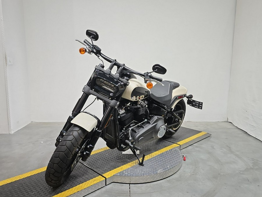 FXFBS 2022 Fat Bob® 114