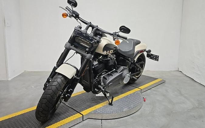 FXFBS 2022 Fat Bob® 114