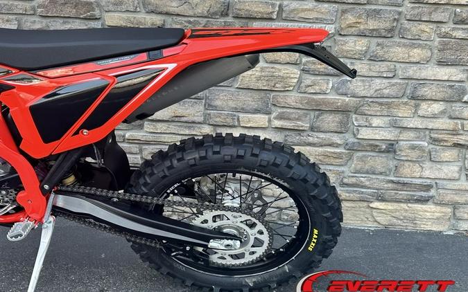 2027 Beta 200 RR X-Pro 2-Stroke