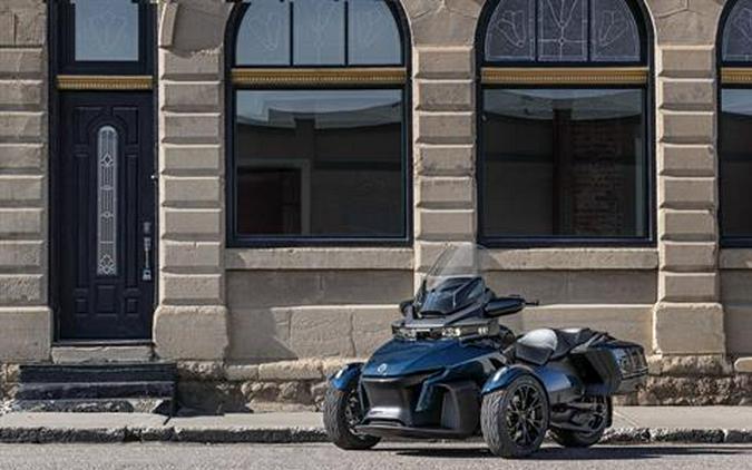 2024 Can-Am Spyder RT