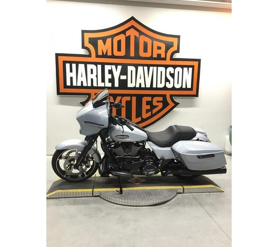 2024 Harley-Davidson® FLHX - Street Glide®