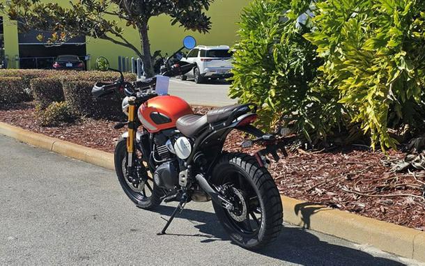 2026 Triumph Scrambler 400 X Baja Orange/Aluminium X