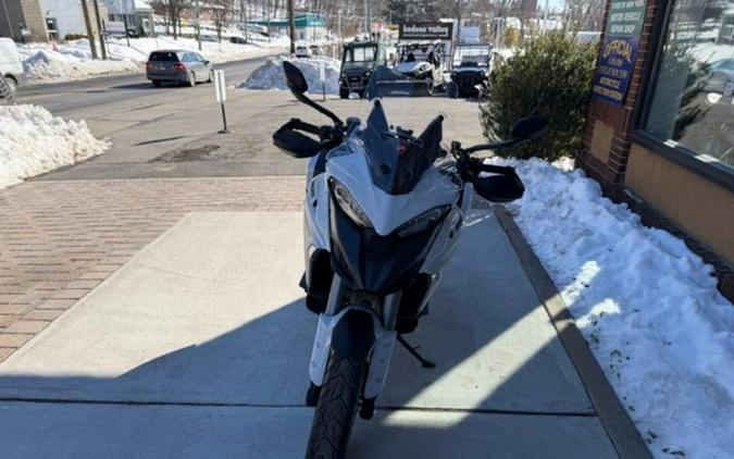 2024 Ducati Multistrada V4 S Travel & Radar Iceberg White