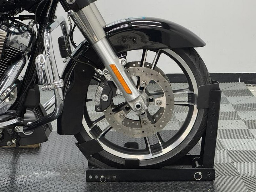 2017 Harley-Davidson® FLHXS - Street Glide® Special
