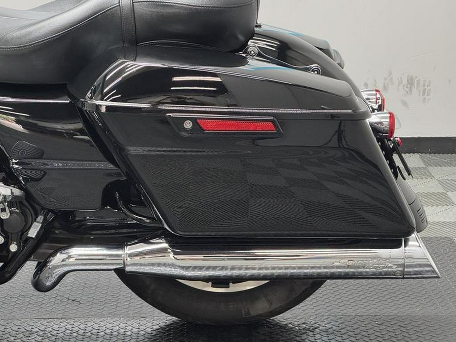 2017 Harley-Davidson® FLHXS - Street Glide® Special