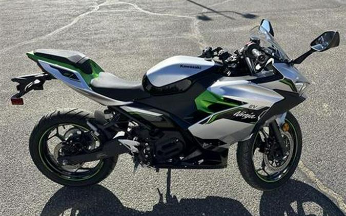 2024 Kawasaki Ninja e-1 ABS