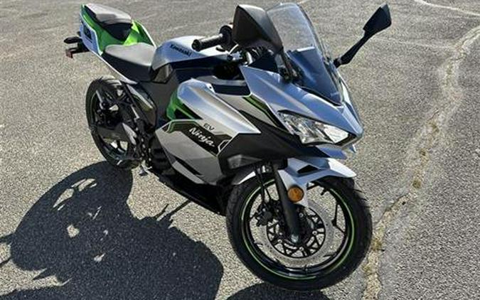 2024 Kawasaki Ninja e-1 ABS