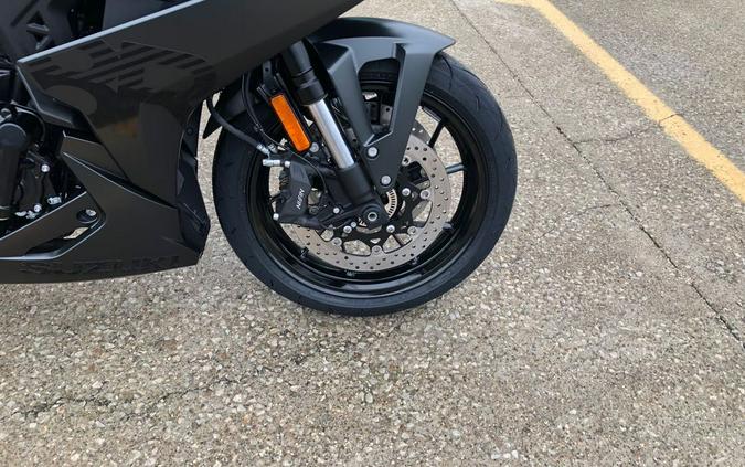 2025 Suzuki GSX-S 8R