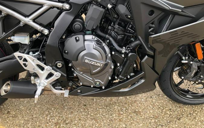 2025 Suzuki GSX-S 8R