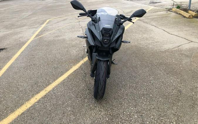 2025 Suzuki GSX-S 8R