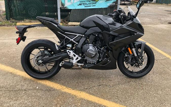 2025 Suzuki GSX-S 8R