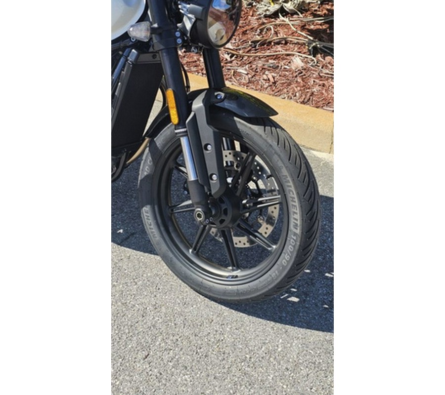 2026 Triumph Speed Twin 900 Pure White/Maui Blue/Tangerine Oran