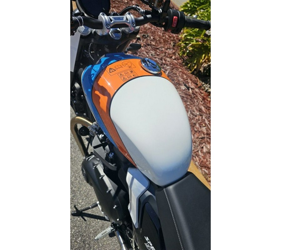 2026 Triumph Speed Twin 900 Pure White/Maui Blue/Tangerine Oran
