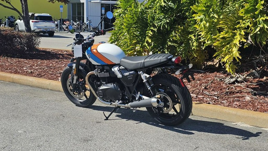 2026 Triumph Speed Twin 900 Pure White/Maui Blue/Tangerine Oran