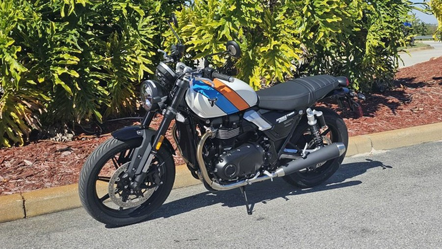 2026 Triumph Speed Twin 900 Pure White/Maui Blue/Tangerine Oran