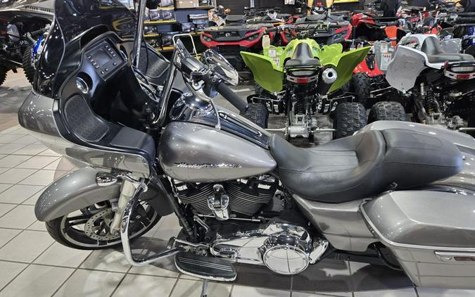Used 2017 HARLEY ROAD GLIDE