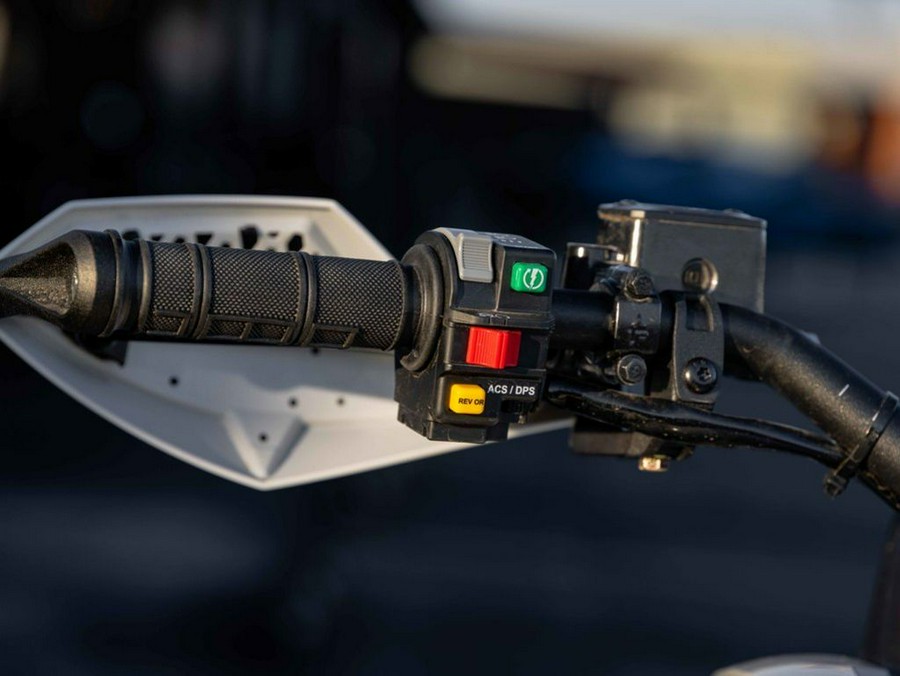 2026 Can-Am Renegade X xc 1000R