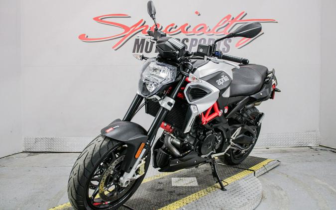 2018 Aprilia Shiver 900