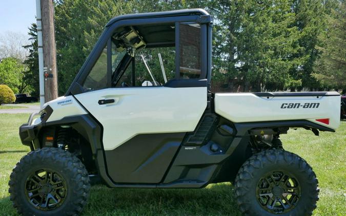 2026 Can-Am Defender Limited HD11