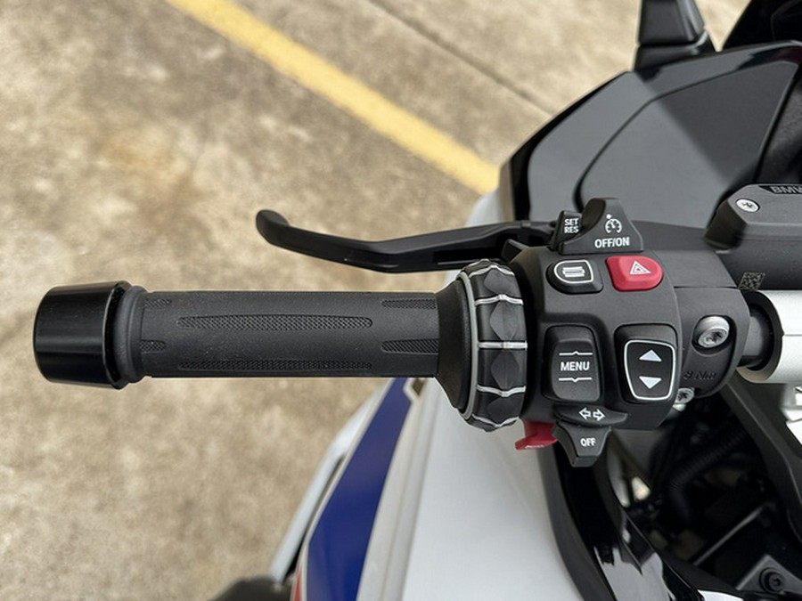 2026 BMW R 1300 RS Performance