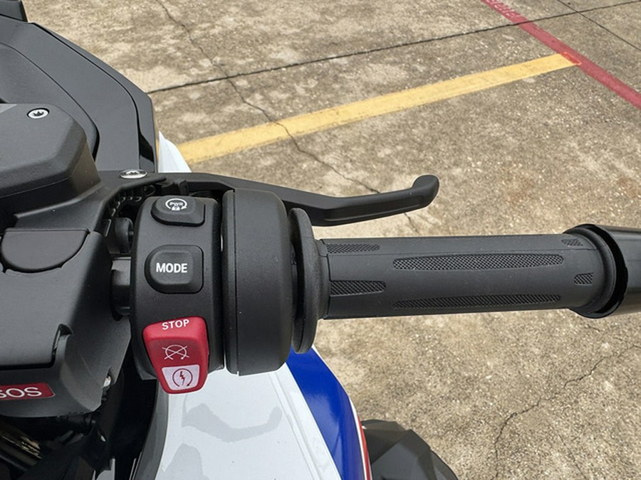 2026 BMW R 1300 RS Performance