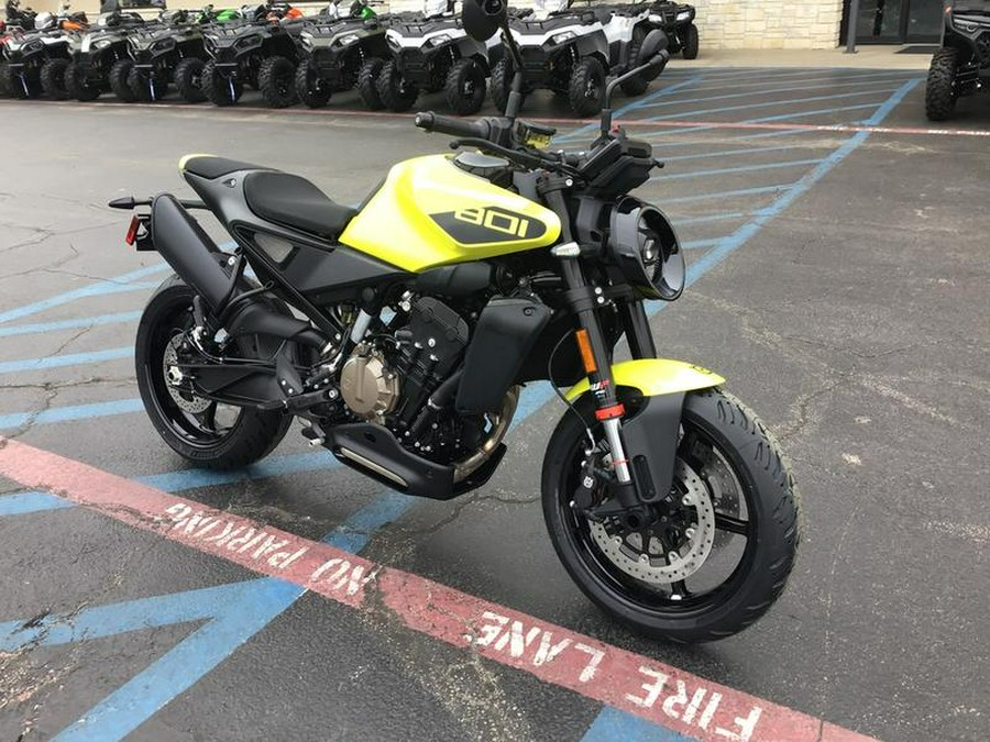 2026 Husqvarna® VITPILEN 801