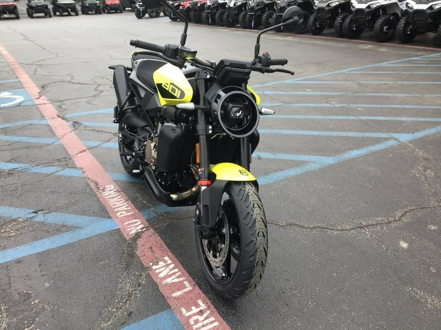 2026 Husqvarna® VITPILEN 801