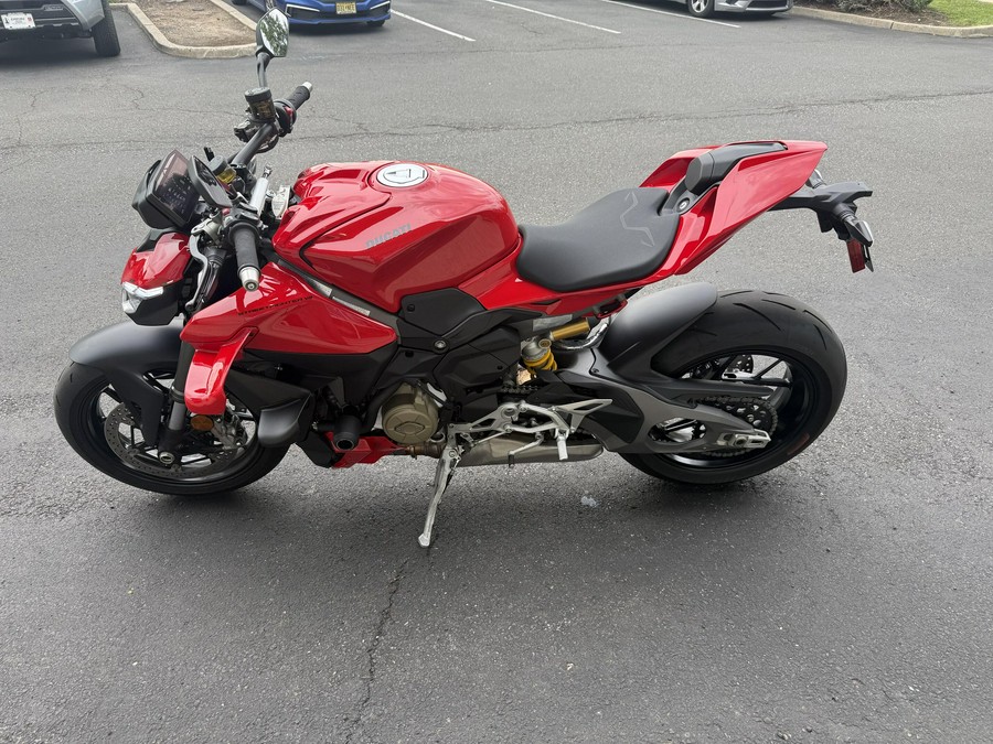 2025 Ducati Streetfighter