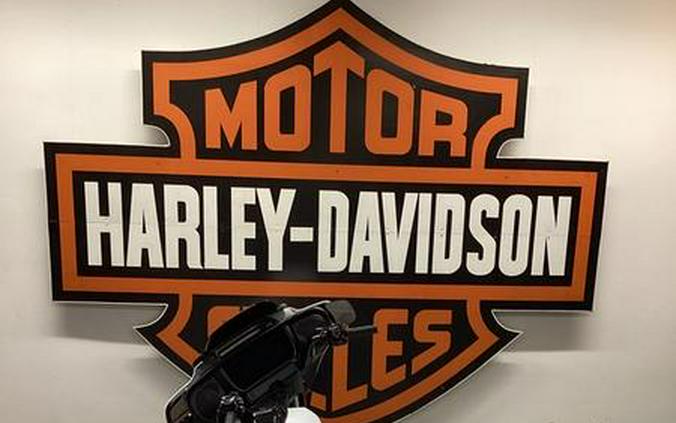 2024 Harley-Davidson® FLHX - Street Glide®