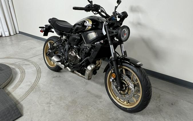 2025 Yamaha XSR 700