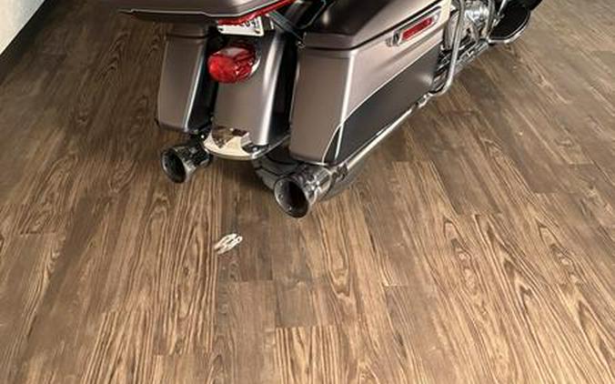 2017 Harley-Davidson® FLHTK - Ultra Limited