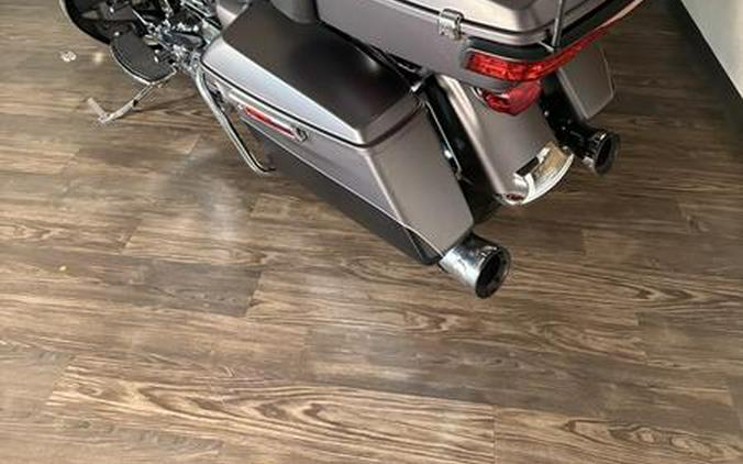 2017 Harley-Davidson® FLHTK - Ultra Limited