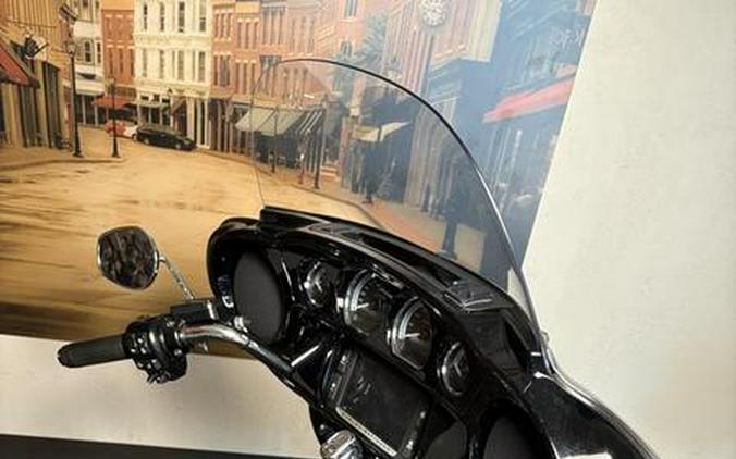 2017 Harley-Davidson® FLHTK - Ultra Limited