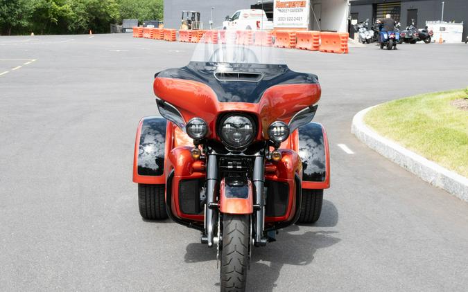2025 Harley-Davidson Tri Glide Ultra FLHTCUTG