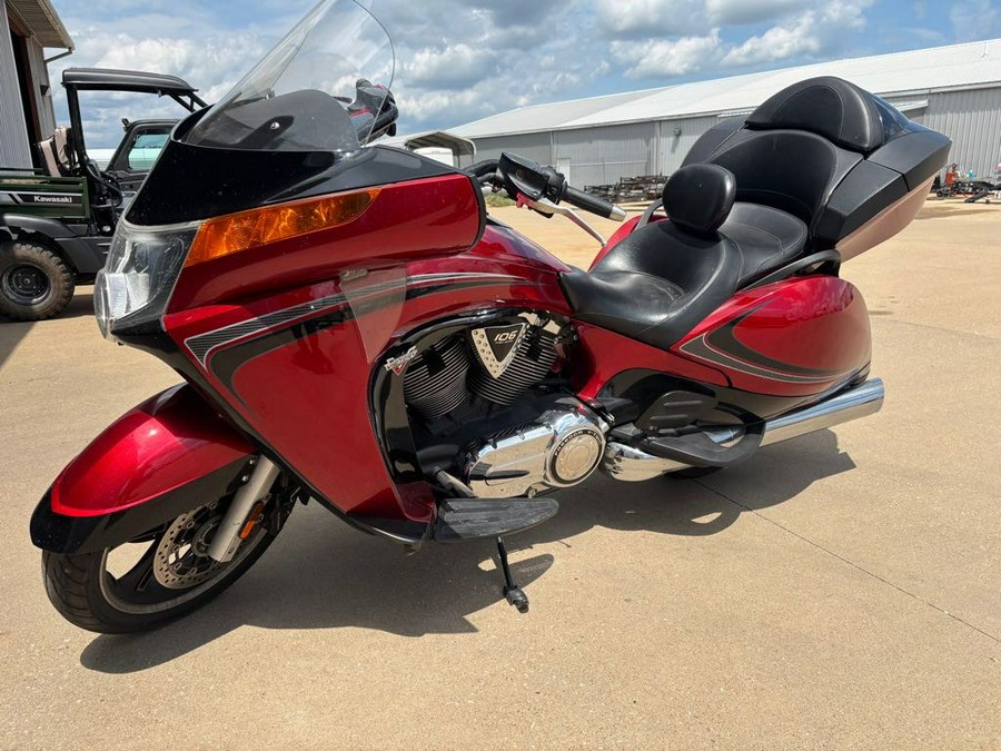 2013 VISION - Victory Motorcycles