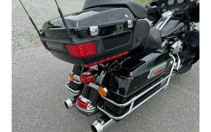 2012 ULTRA CLASSIC - Harley-Davidson®