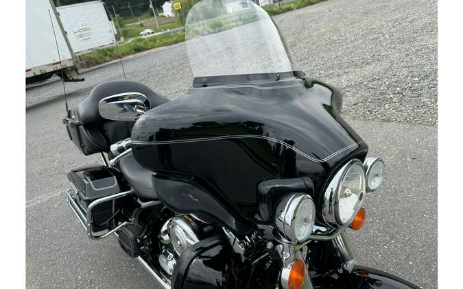 2012 ULTRA CLASSIC - Harley-Davidson®