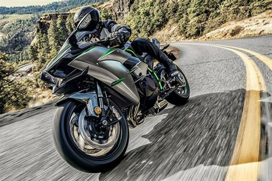 2022 Kawasaki Ninja H2 Carbon