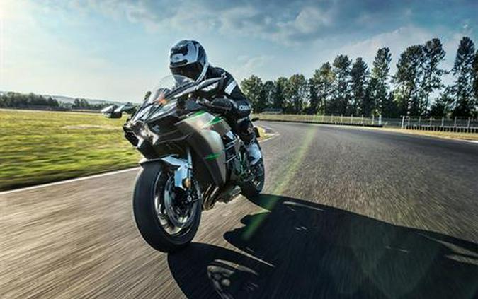 2022 Kawasaki Ninja H2 Carbon