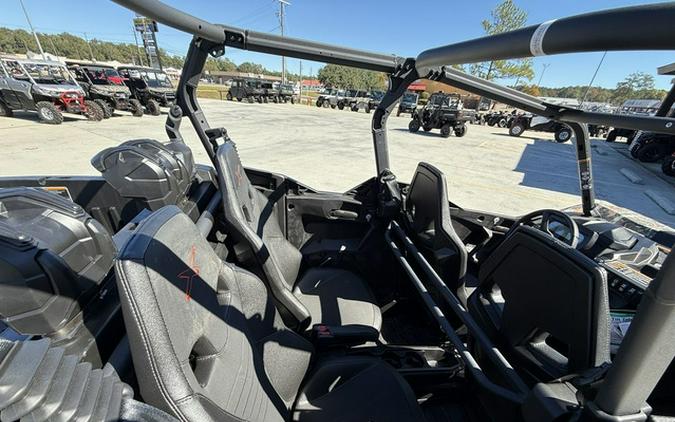 2025 Can-Am Commander MAX X Mr 1000R Wildland Camo