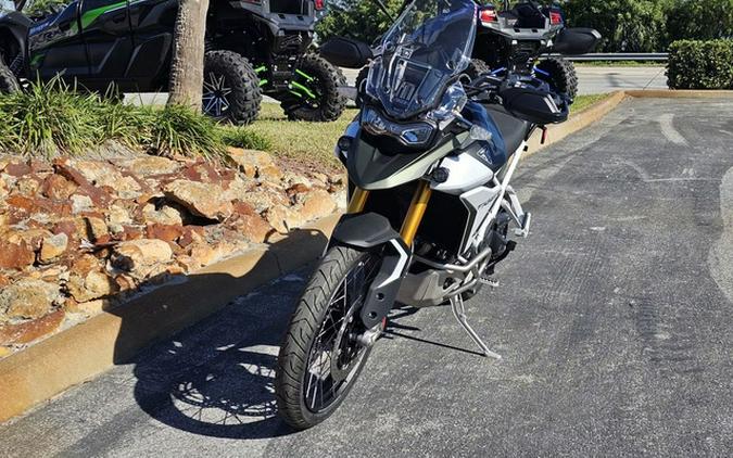 2024 Triumph Tiger 900 Rally Pro Matt Khaki Green / Matt Phanto Rally Pro