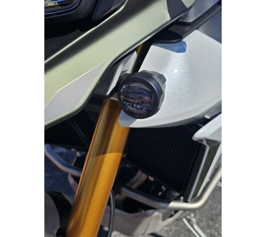 2024 Triumph Tiger 900 Rally Pro Matt Khaki Green / Matt Phanto Rally Pro