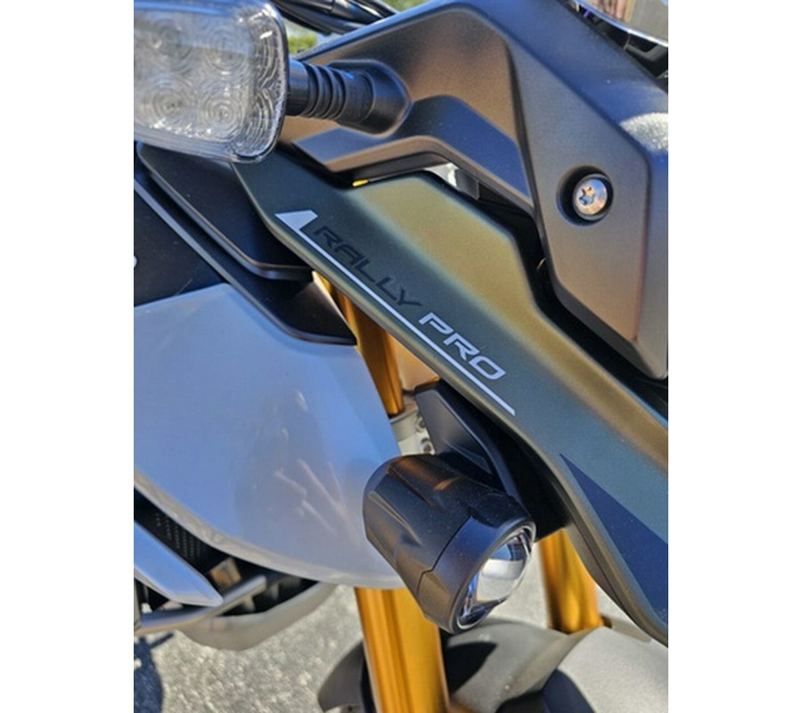 2024 Triumph Tiger 900 Rally Pro Matt Khaki Green / Matt Phanto Rally Pro