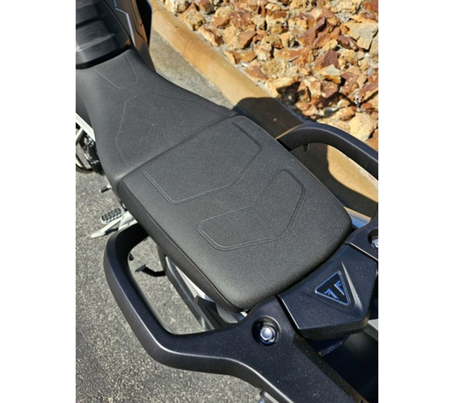 2024 Triumph Tiger 900 Rally Pro Matt Khaki Green / Matt Phanto Rally Pro