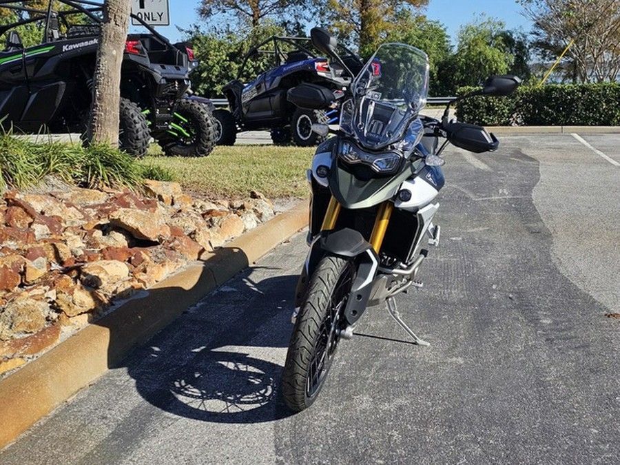 2024 Triumph Tiger 900 Rally Pro Matt Khaki Green / Matt Phanto Rally Pro