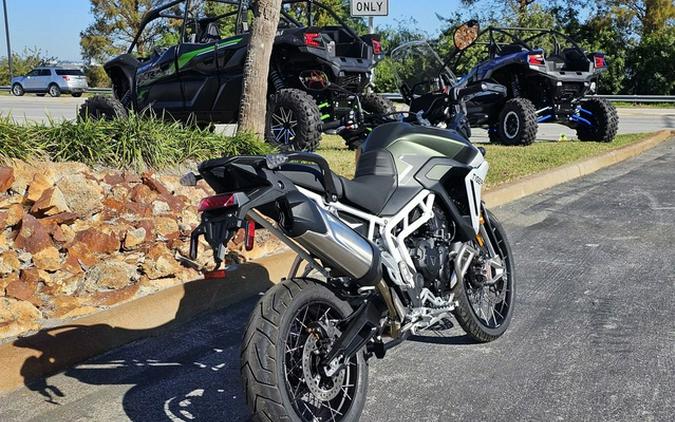 2024 Triumph Tiger 900 Rally Pro Matt Khaki Green / Matt Phanto Rally Pro